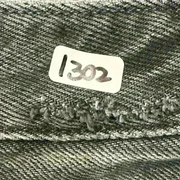 WE THE FREE People Black Button Fly Cut Off Distressed Denim Shorts Size 27 EUC - Picture 12 of 12